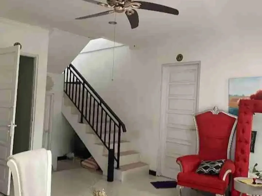 RUMAH SEWA SEMI FURNISHED PAMOGAN DENPASAR SELATAN BALI - Image 4 of 10