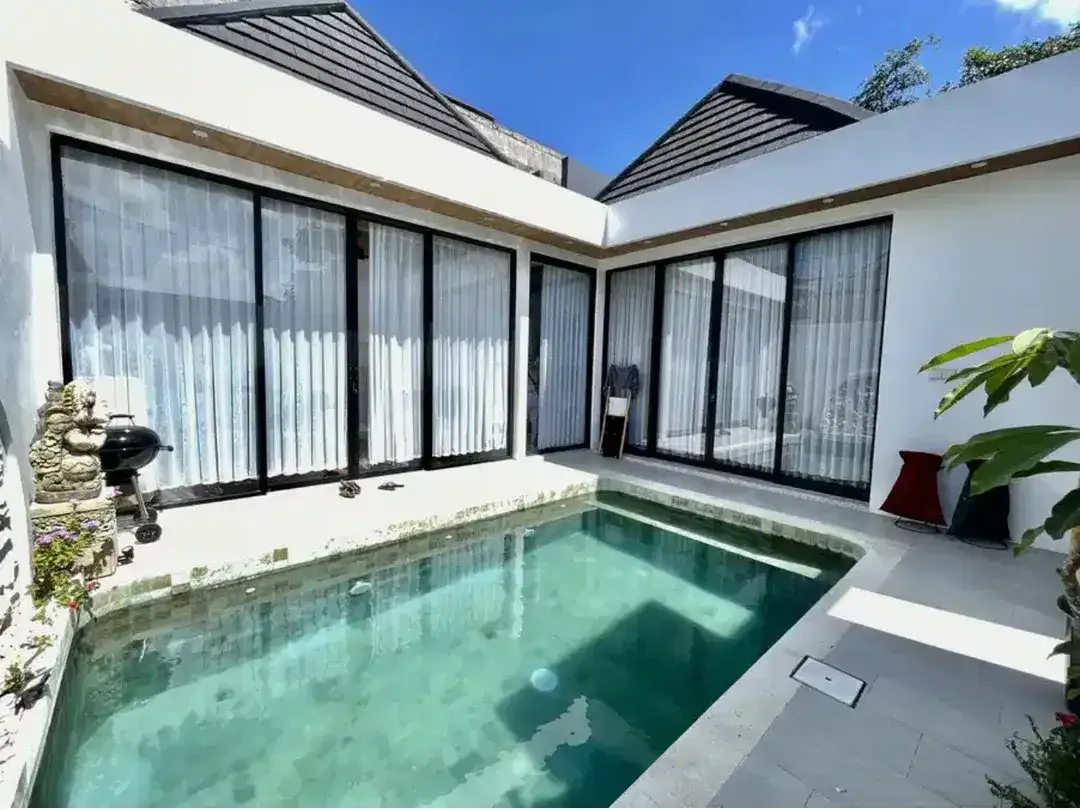 Villa Tropical Full Furnished Jl Pantai BalanganUngasan - Image 1 of 10
