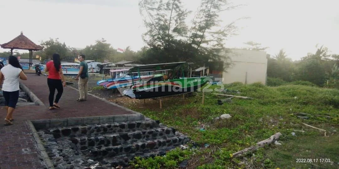 Tanah Datar Strategis Pinggir Pantai Zona Kuning, Gianyar - Image 3 of 4