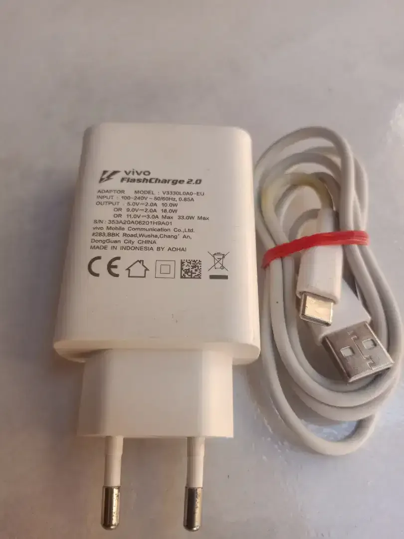CHARGER BEKAS ASLI BAWAAN VIVO V20 | V21 TIPE C - Image 1 of 3