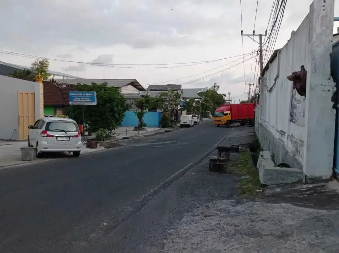 Gedung Baru Gudang Jalan Utama Muding Mundeh Kerobokan - Image 6 of 10