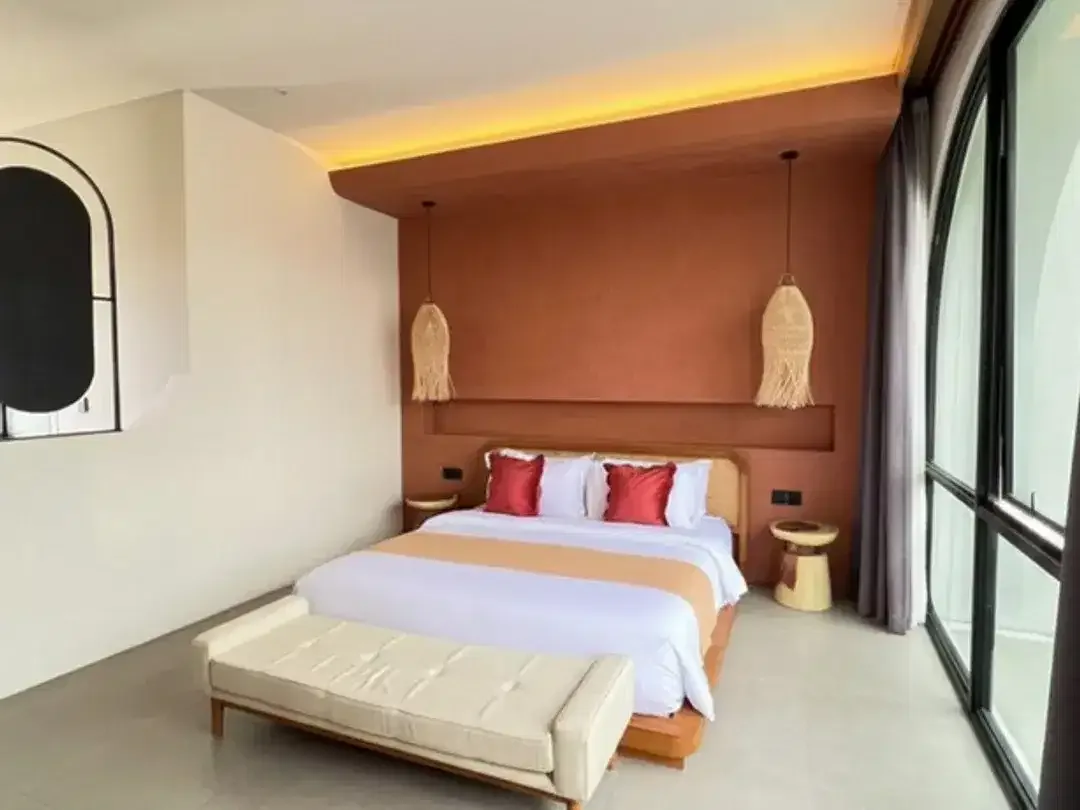 Modern Mediterranean Tropical Villa In Canggu Sempol Pererenan - Image 9 of 10