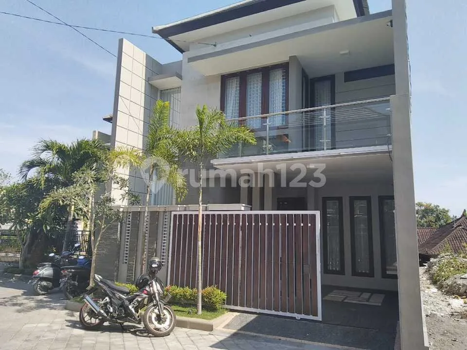 Rumah Nyaman di Lingkungan Komplek Perumahan - Image 3 of 4