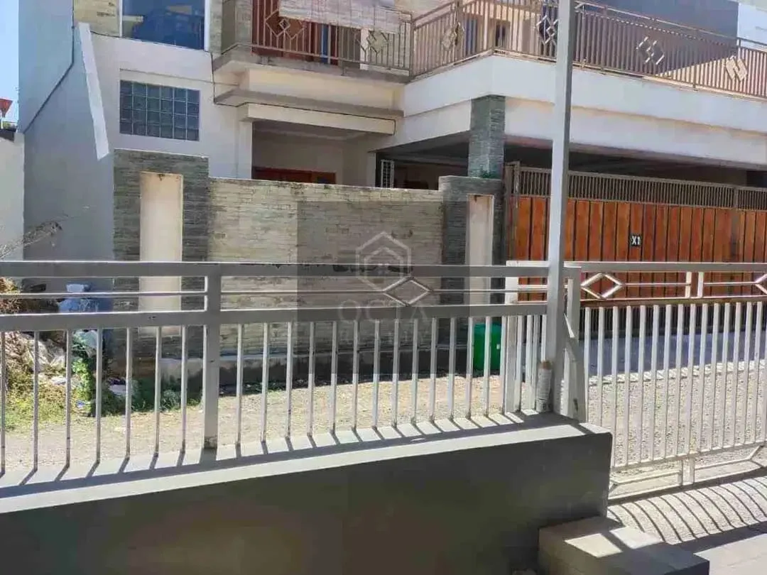 Di Jual Rumah 2 Lantai di Mahendradatta Denpasar Bali - Image 3 of 10