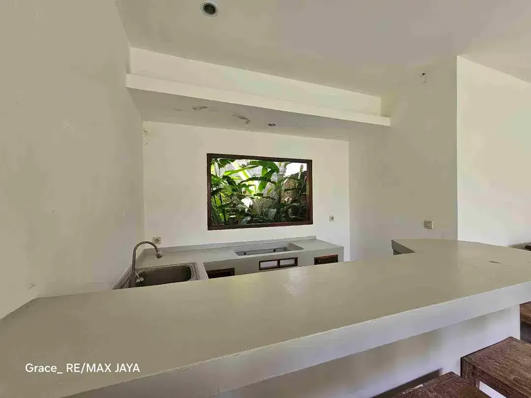 Serene 2 Bedroom Tropical Villa at Kerbokan, near by Lollypop School - Image 4 of 8