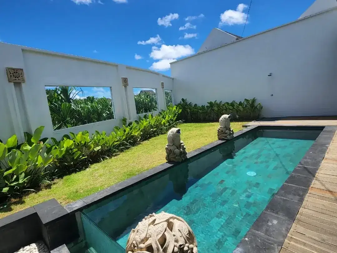 Villa kayu tulang canggu - Image 2 of 10