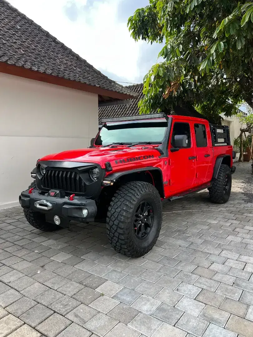 JEEP RUBICON GLADIATOR 4X4 2020 AT RED FIRECRACKER DOUBLE CABIN - Image 3 of 10