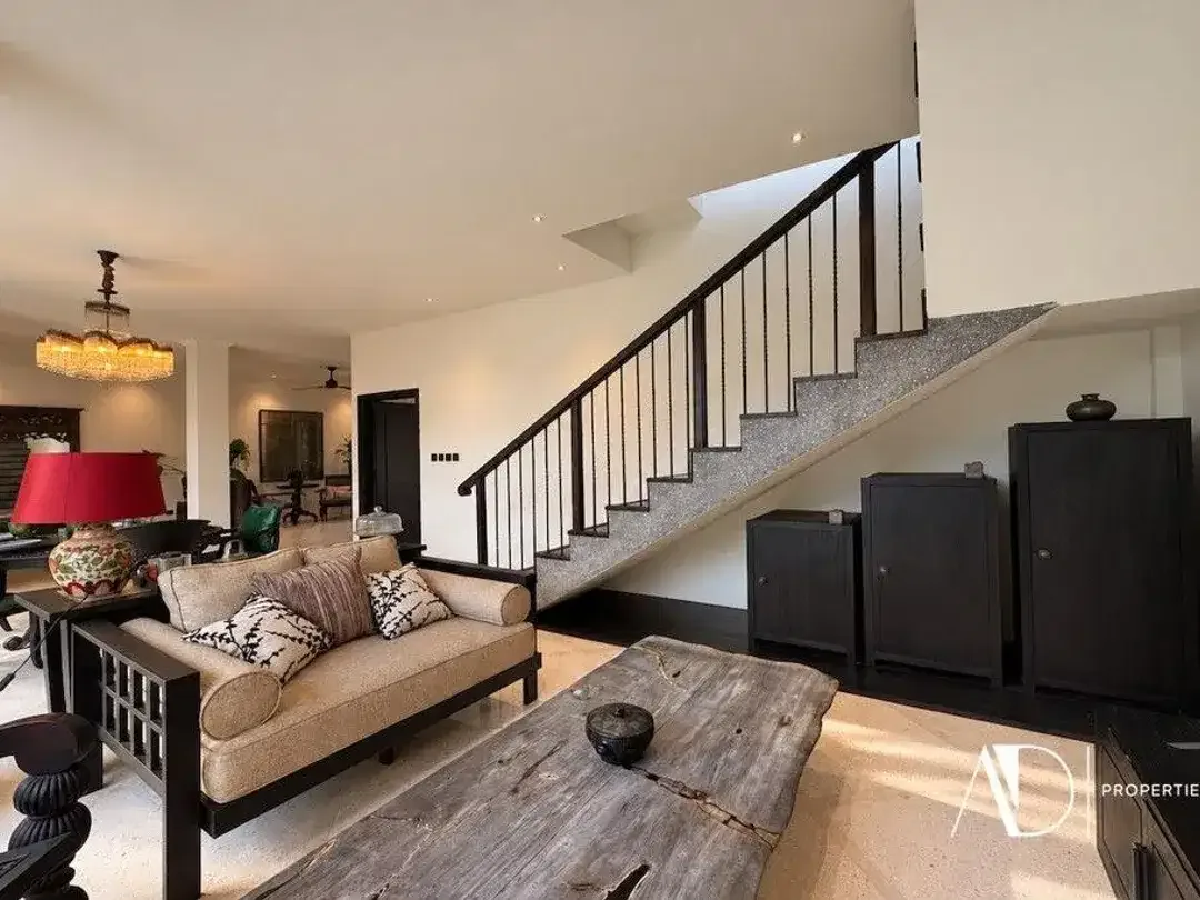 FREEHOLD | 3-BEDROOM ELEGANT TROPICAL VILLA IN KEROBOKAN - Image 7 of 10