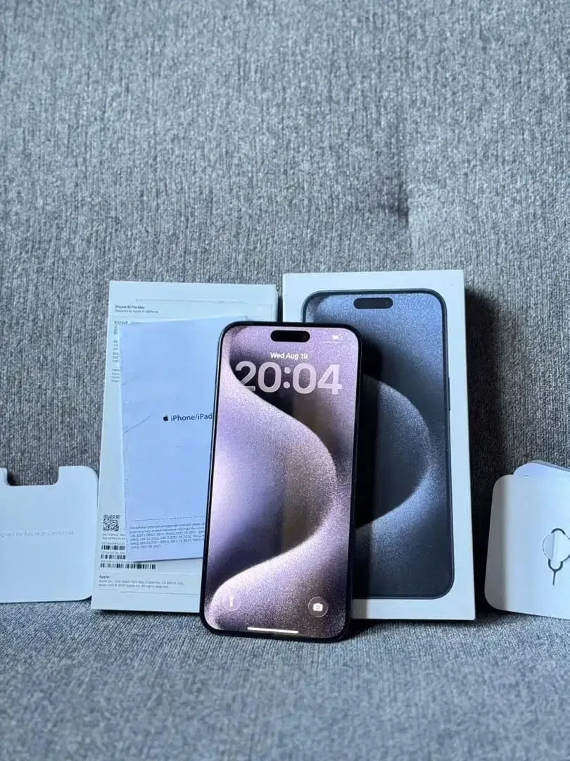 iPhone 15 Pro Max 512GB iBox Rare Unit Fullset Original - Image 4 of 4