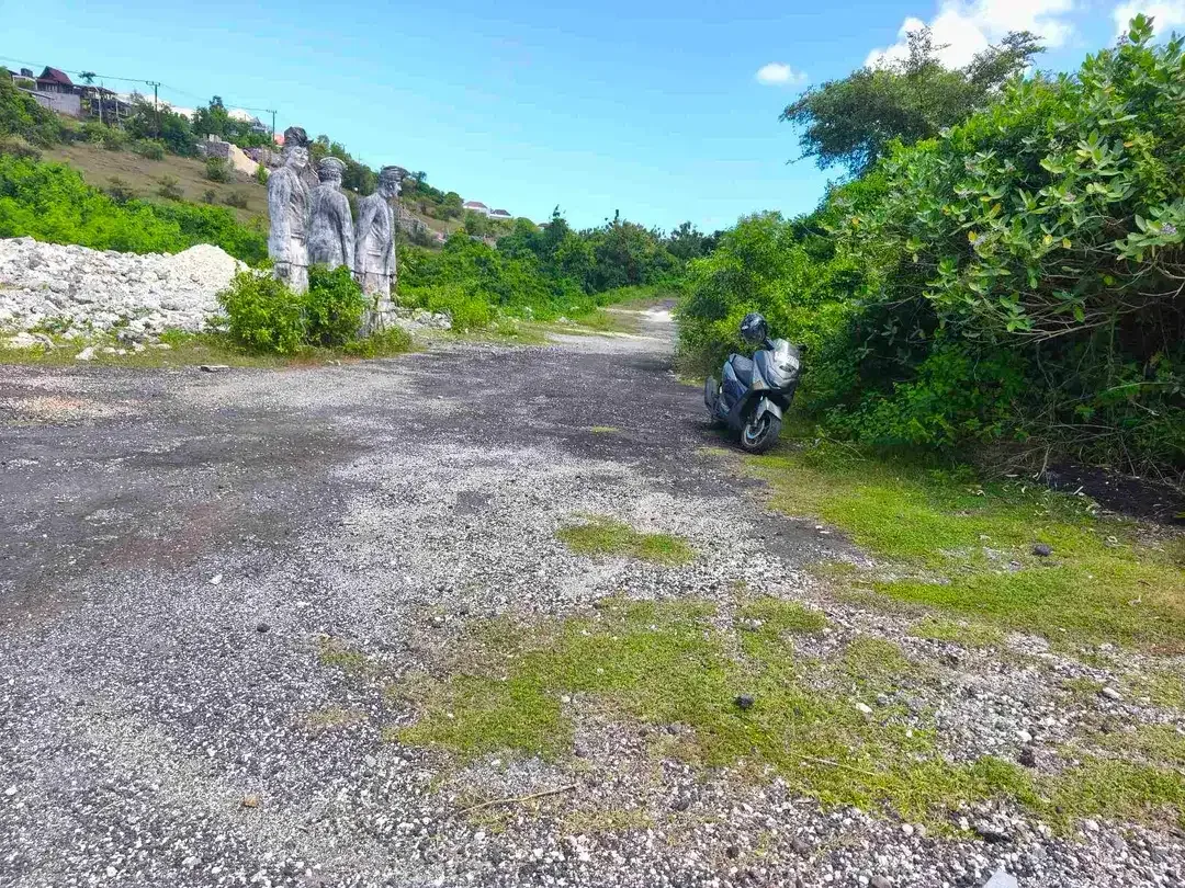 dijual tanah 2510m² kawasan GWK ungasan Kuta Selatan Badung Bali - Image 1 of 10