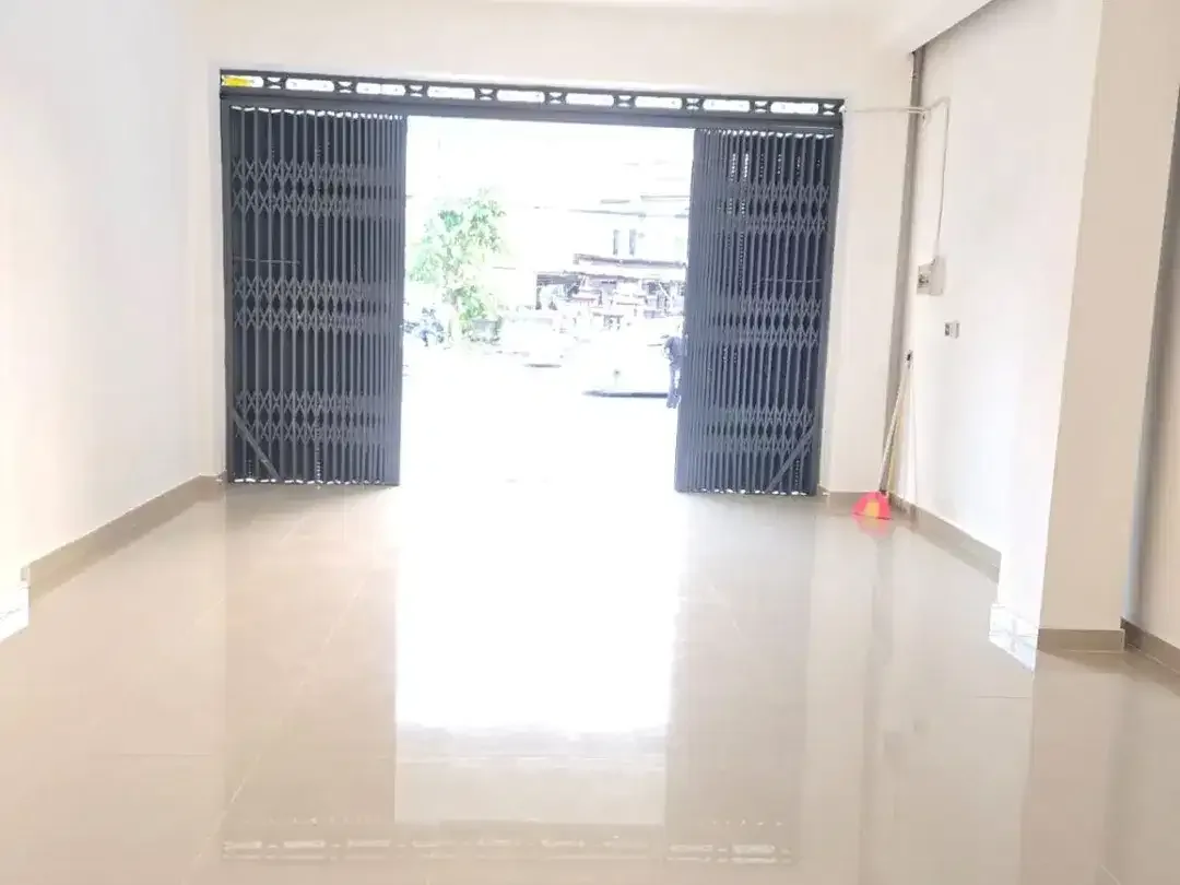 DIJUAL RUKO MODERN 3 LANTAI – JL. COKROAMINOTO, DENPASAR UTARA - Image 4 of 4