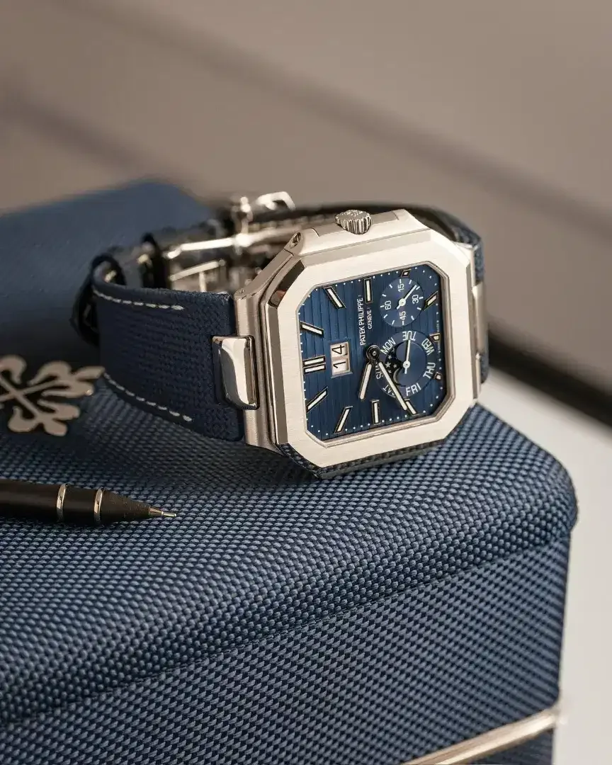 NEW PATEK PHILIPPE CUBITUS BLUE RUBBER - Image 4 of 8