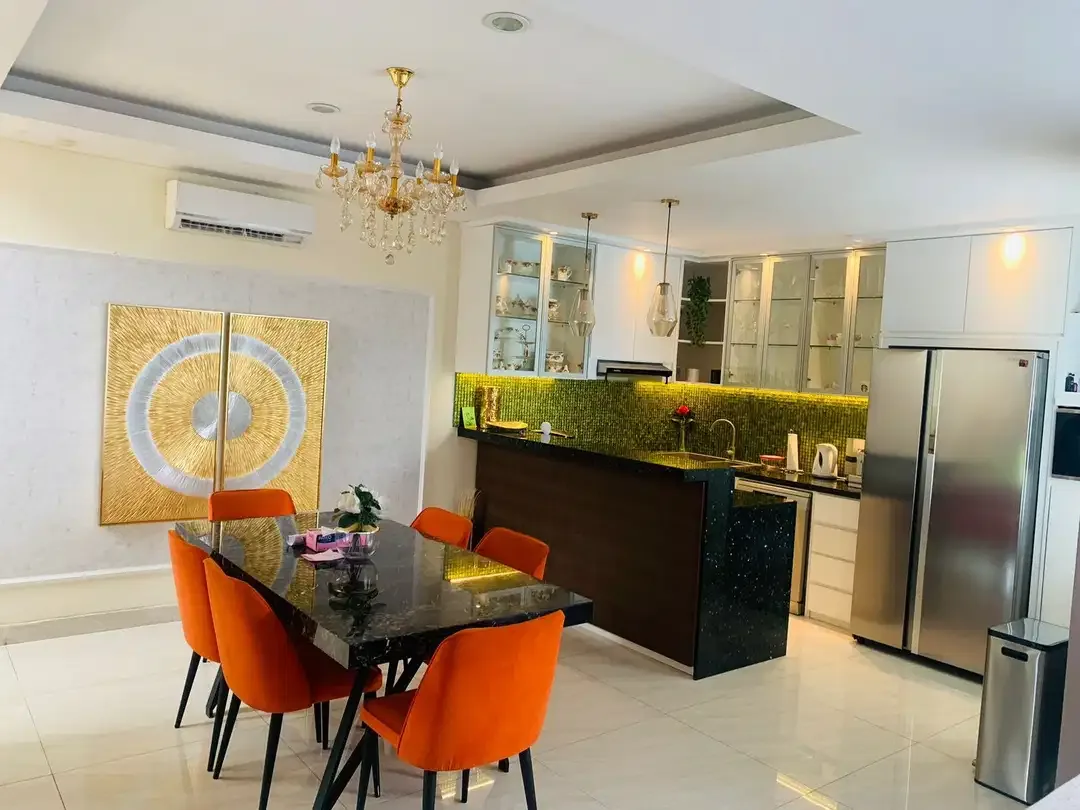 Rumah Minimalis Fully Furnished Lokasi Kerobokan Denpasar - Image 6 of 10
