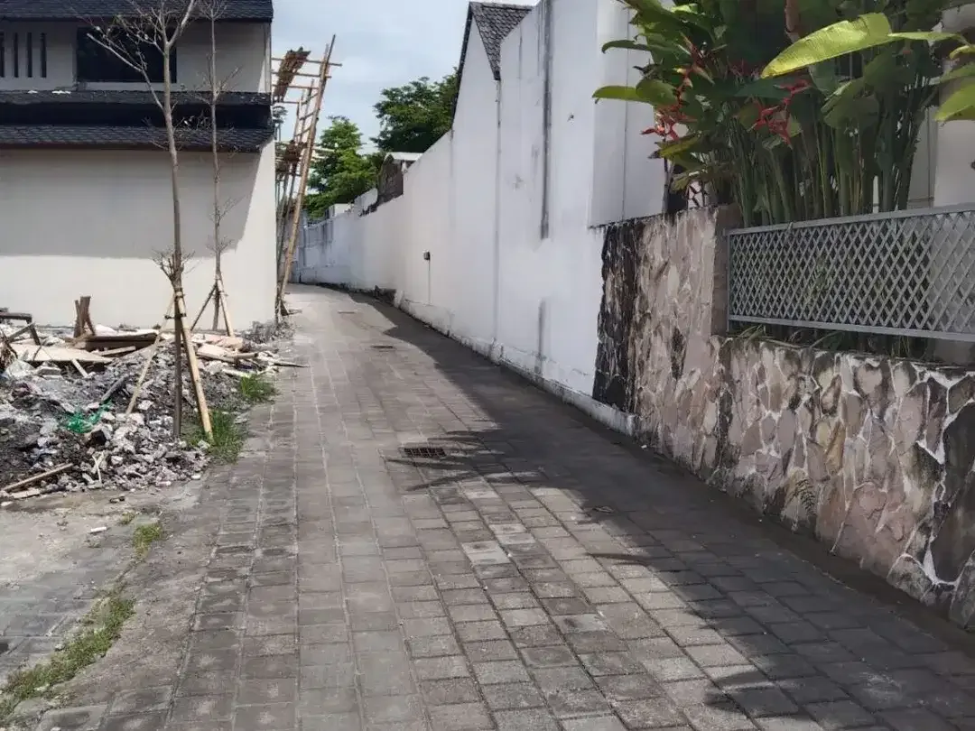 Tanah Siap Huni cocok untuk usaha seperti bangun Vila, usaha dan kontrakan lokasi yang strategis di daerah kerobokan - Image 3 of 10
