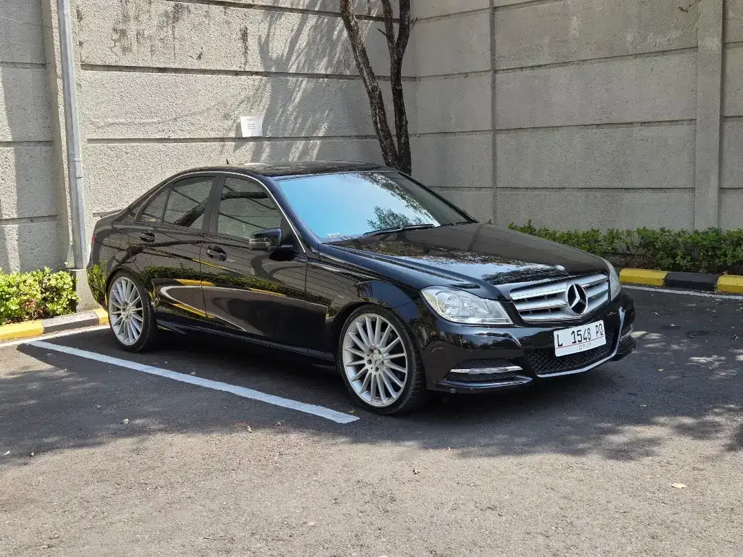 Mercy W204 C200 - Image 7 of 7
