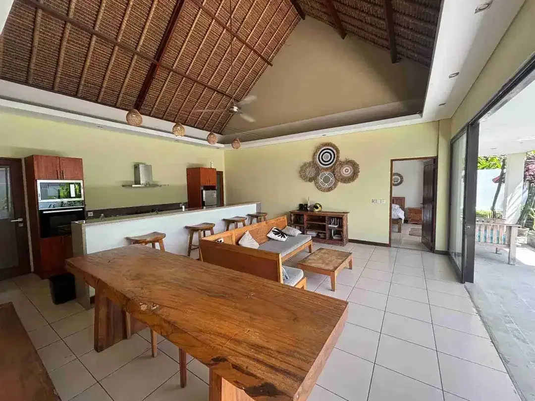 For Rent Big Villa at Kerobokan area - Image 8 of 10