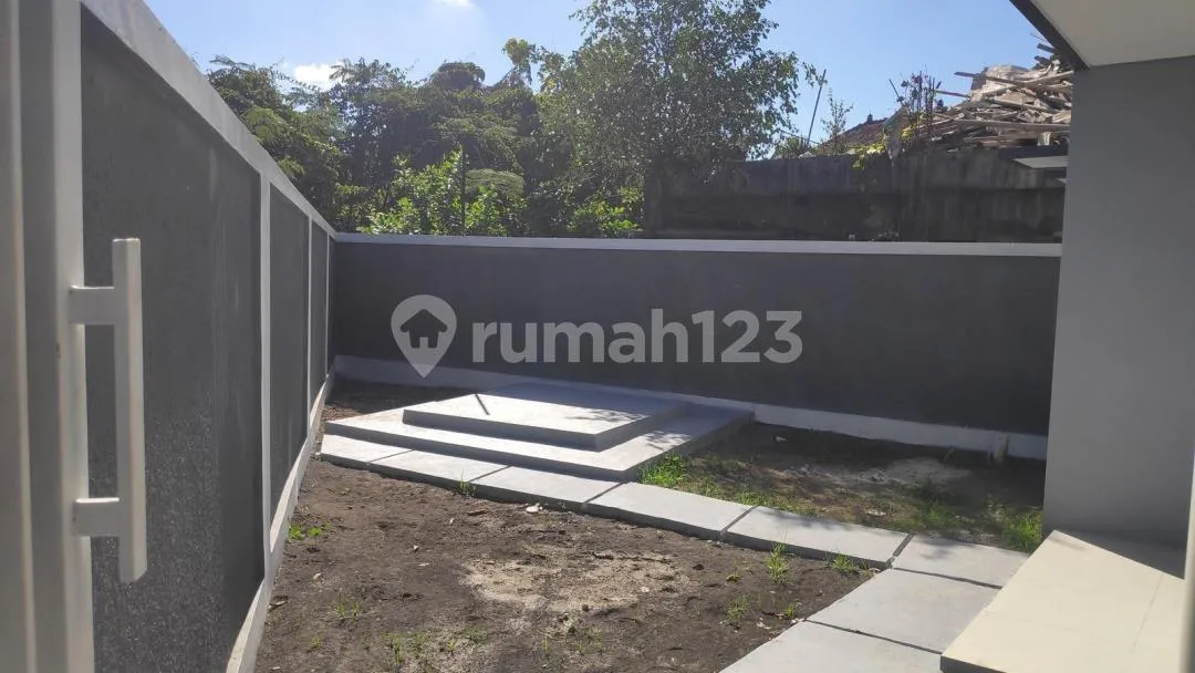Rumah Modern Minimalis 2 Lantai di Jimbaran Dekat Kampus Unud - Image 2 of 4