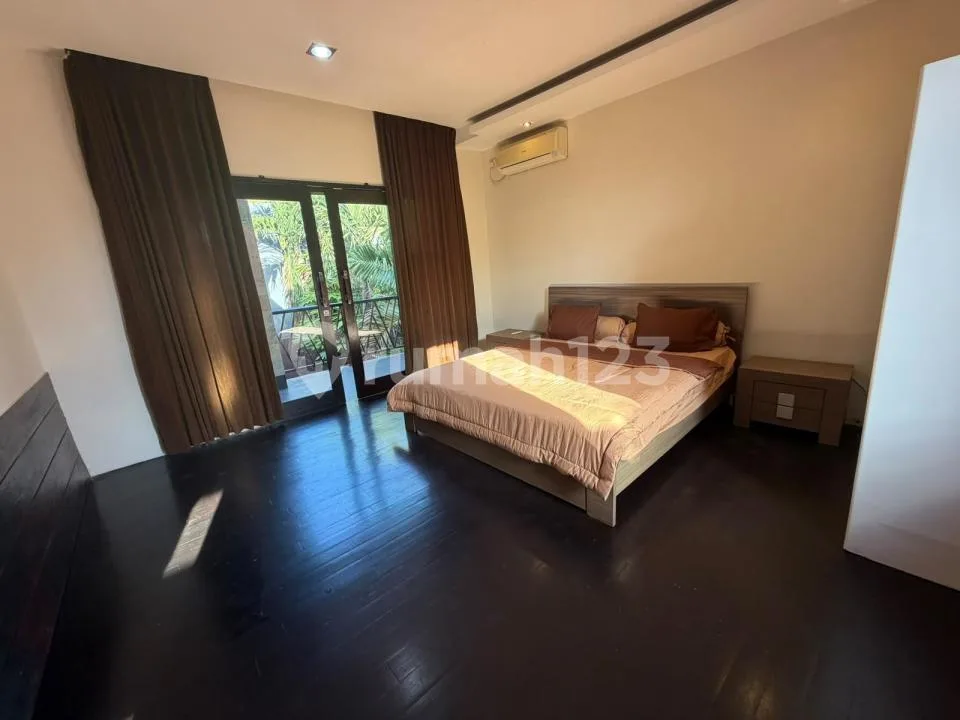 Villa Furnished Beachside Sanur Denpasar Bali - Image 4 of 4