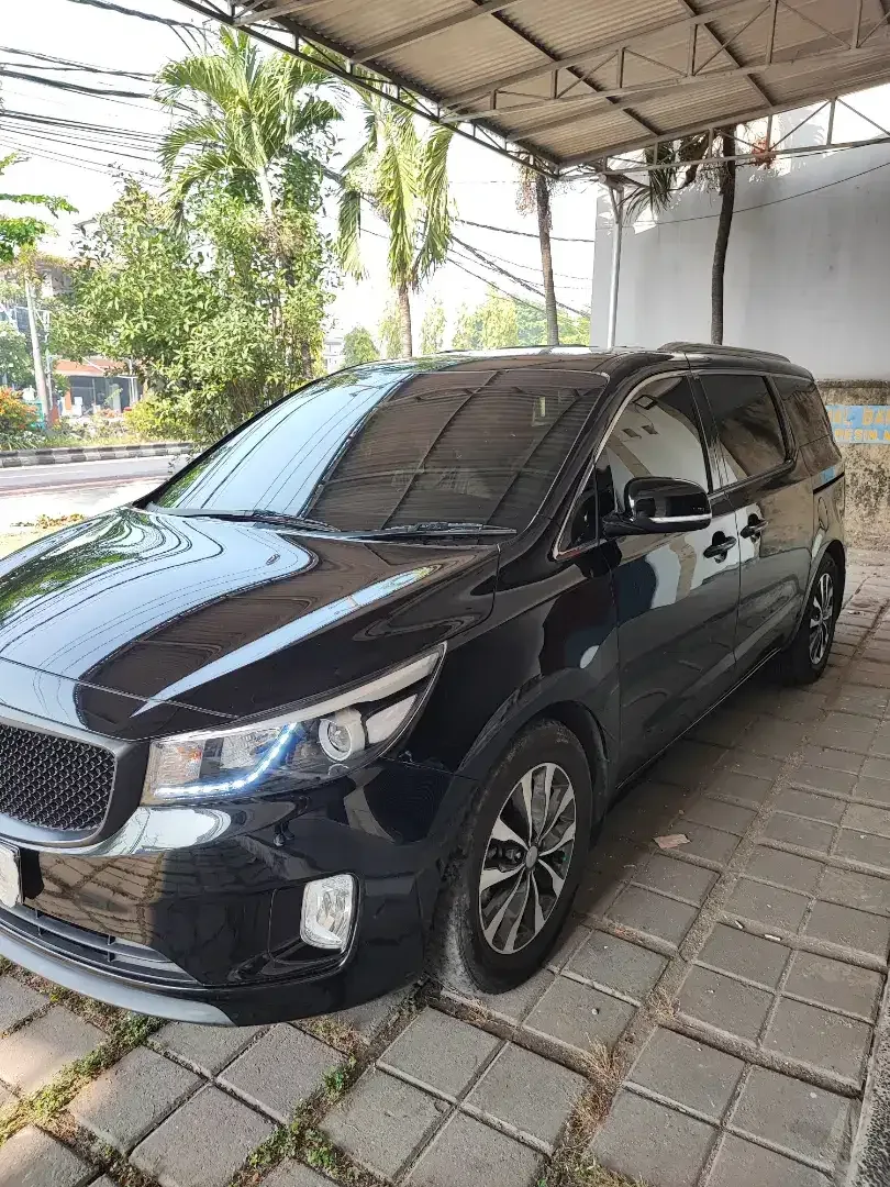 Kia Sedona 2017 istimewa, 11 seat - Image 2 of 9