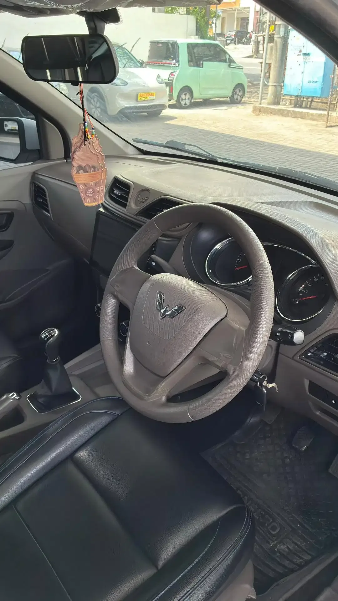 Wuling confero DB 2022 putih manual - Image 7 of 8
