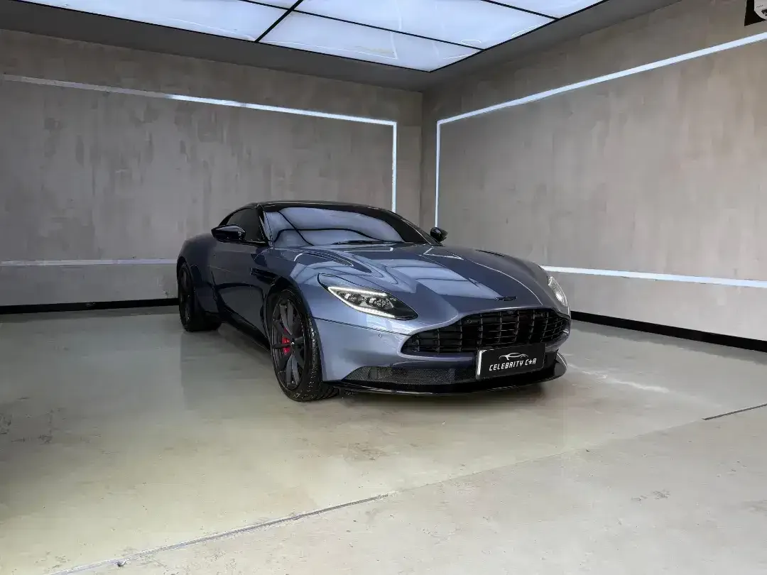 Aston Martin DB11 V8 Concours Blue 2022 - Image 2 of 10