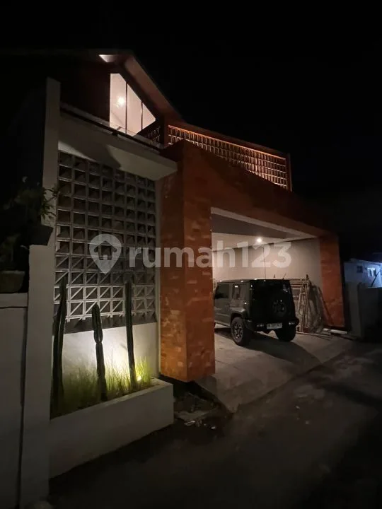 Brand New Villa Modern Style Lokasi - Batur Sari, Sanur, Denpasar - Image 3 of 3