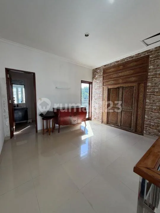 Rumah Modern Fully Furnished Nusa Dua One Gate Security System - Image 4 of 4