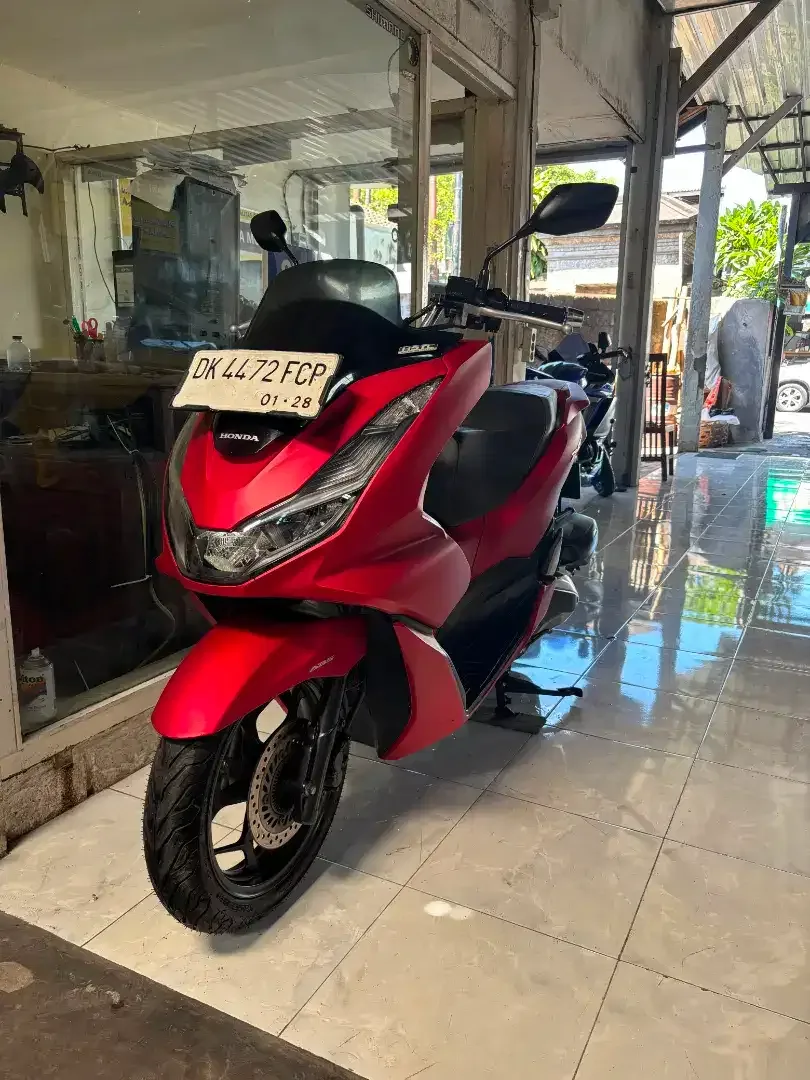 HONDA PCX 160 TAHUN 2022 PAJAK HIDUP SURAT LENGKAP - Image 2 of 7