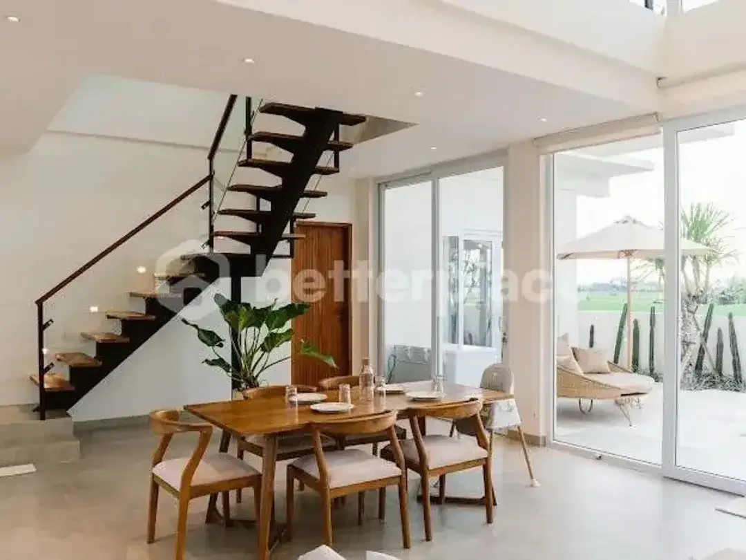 Modern Tropical Villa in Peaceful Cemagi, Canggu 4 Bedrooms Just 4 Minutes from the Beach - Image 4 of 10