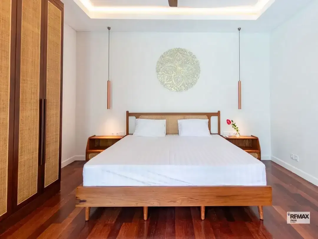 Modern Wood-Style Villa - 58-Year Leasehold In The Heart Of Sanur - Image 9 of 10