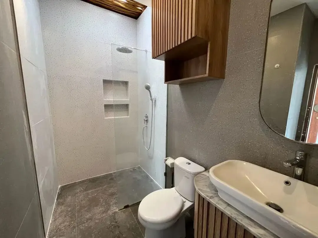 TOWNHOUSE VILLA IN DOWNTOWN CANGGU - Image 6 of 10