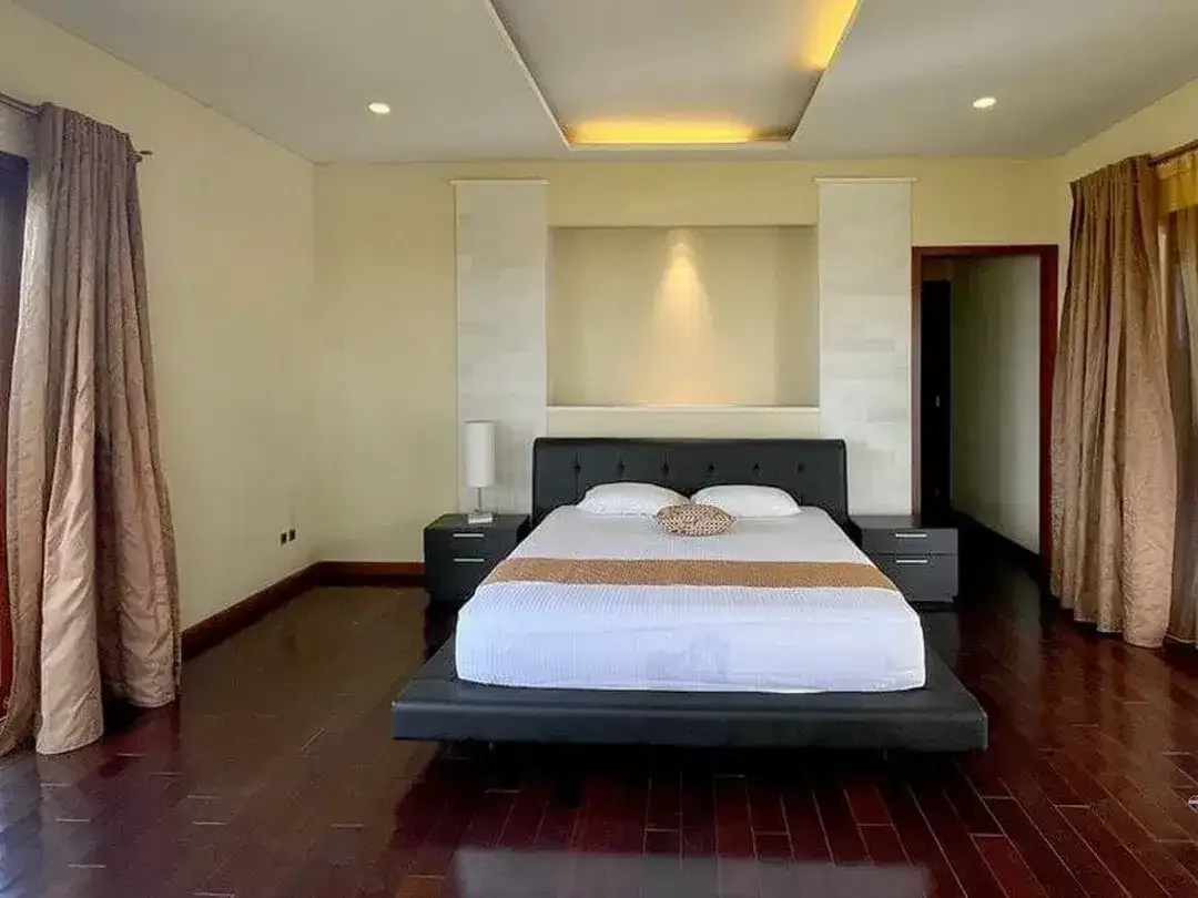 Villa Mewah dengan Pemandangan Laut Dijual di Ungasan Area - Image 9 of 10