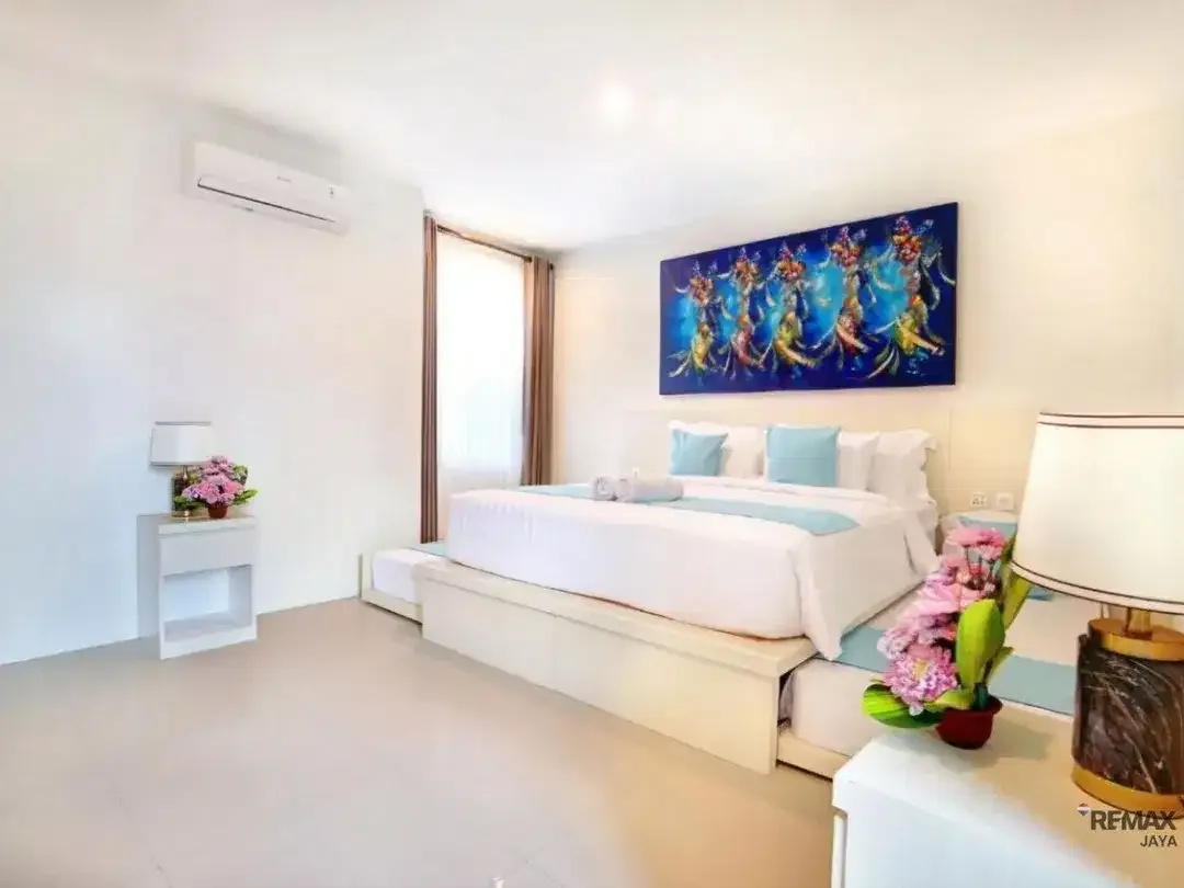 Modern Villa with Private Poll For Rent, Canggu area - Image 3 of 8