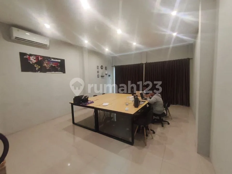 Ruko Strategis Cocok untuk Bisnis Mainroad Area Denpasar Barat - Image 2 of 4