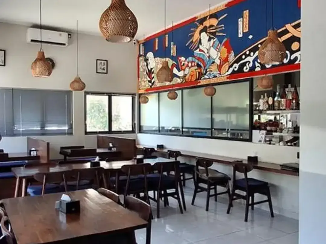 Tempat Usaha Resto Jalan Utama Disewakan, di Sanur - Image 5 of 8