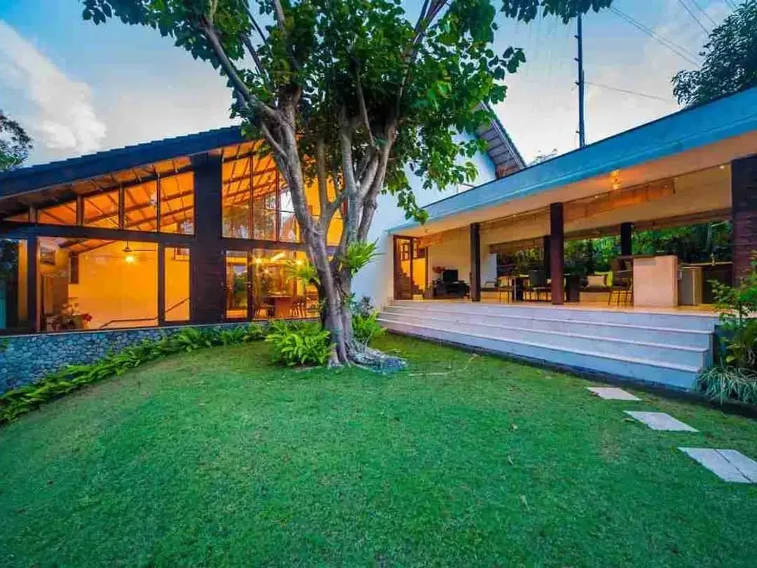 Tropis Modern River view Huge Garden Villa Sukawati Ubud Gianyar Bali - Image 2 of 10
