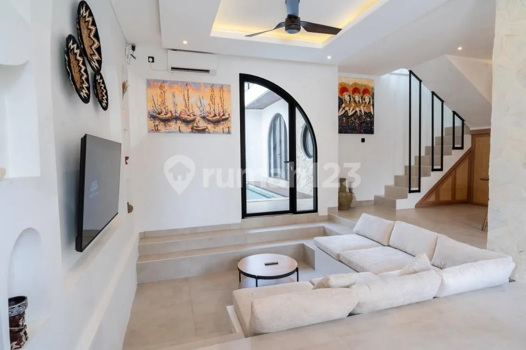 Villa Jalan Gemitir Biaung Denpasar Timur Full Furnished - Image 1 of 4