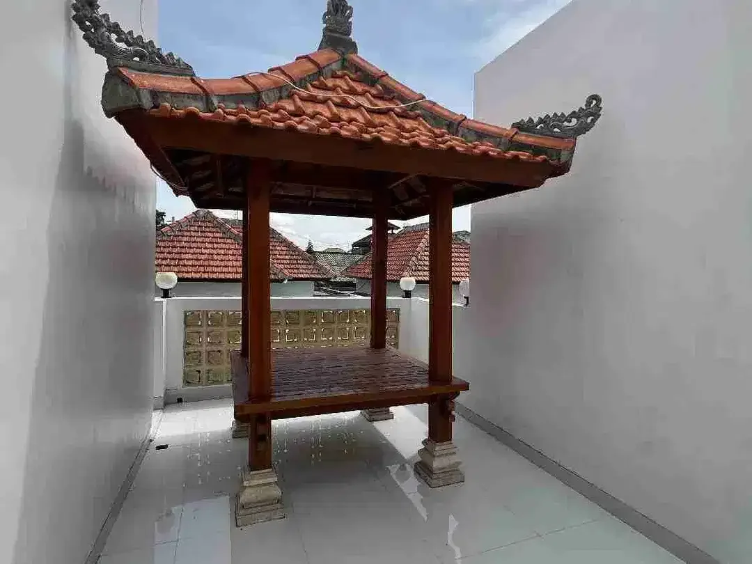 RUMAH MINIMALIST DI KAWASAN PERUMAHAN DENPASAR SELATAN - Image 4 of 10