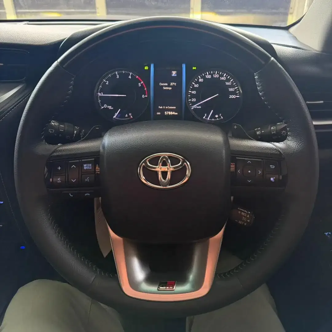 Toyota Fortuner 2021 Diesel - Image 3 of 3