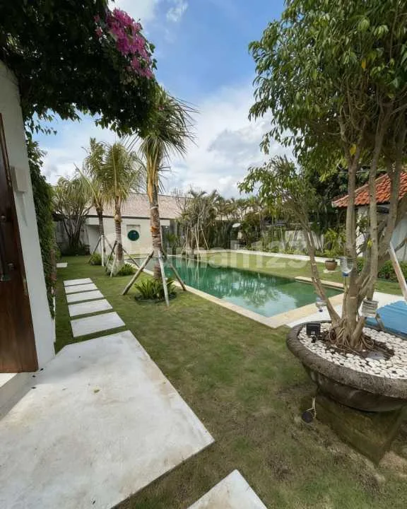 Disewakan Villa 4Br di Sanur - Image 1 of 4