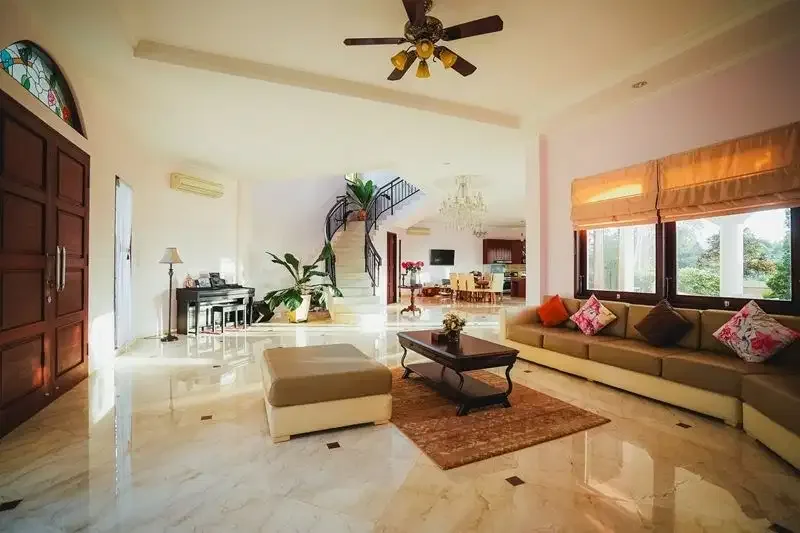Dijual Villa dengan View Laut & Sunset Terindah di Jimbaran - Image 1 of 10