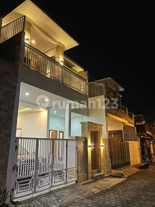 Rumah Cantik Minimalis 2 Lantai Semi Furnished di Pemogan Denpasar Selatan Bali - Image 3 of 4
