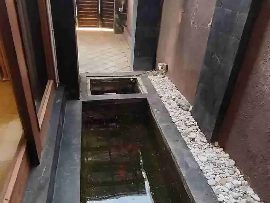 Jarang ada jual , Rumah Villa 2 are di dekat jl Bidadari seminyak Kuta Bali - Image 5 of 10