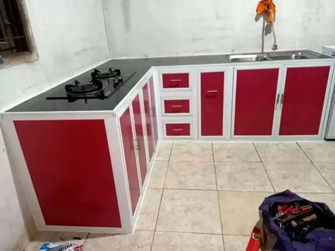 Kitchen Set, Bed Set ,Dipan ,Rak ,Back drop ,Lemari Partisi ,Meja Hpl - Image 7 of 10