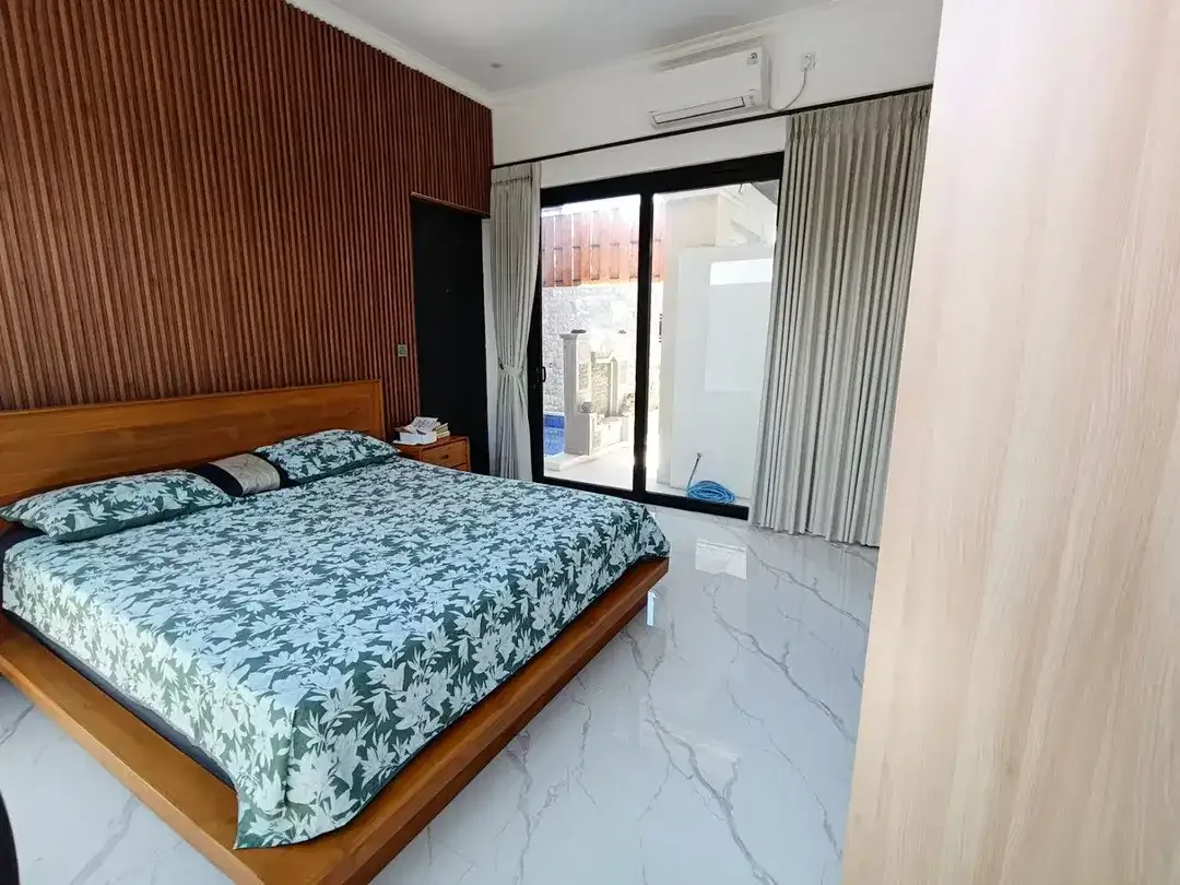 Vila Baru Fully Furnished Walking Distance ke Pantai Saba, Gianyar - Image 9 of 10