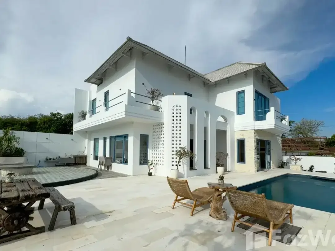 4 Bedroom Villa for sale in Nusa Dua, Bali - Image 3 of 10