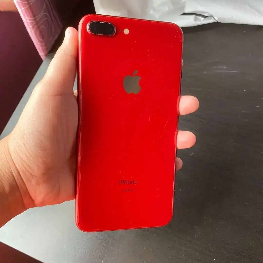 Iphone 8Plus 64Gb fulset kondisi sangat bagus istimewa - Image 2 of 5