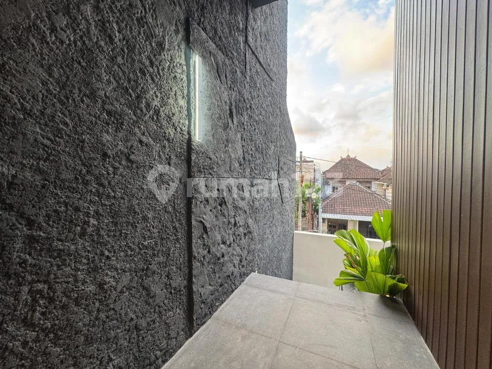 Rumah 4Kt Luxury Modern Furnished di Denpasar Barat - Image 2 of 4