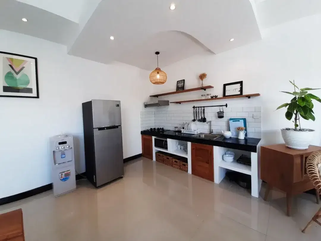 SINGLE-STOREY VILLA FOR LEASE IN PRIME SEMINYAK LOCATION - Image 5 of 10