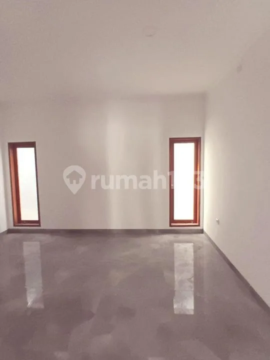 Rumah Baru 2 Lantai 3 Kamar Tidur di Panjer Dekat Renon - Image 4 of 4
